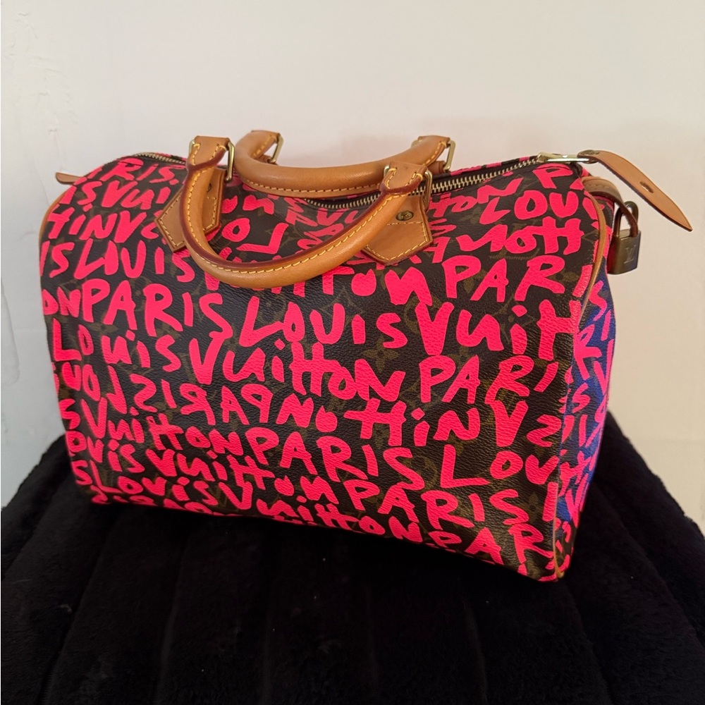 Authentic LOUIS VUITTON Monogram Graffiti Speedy 30 PINK - Picture 1 of 16